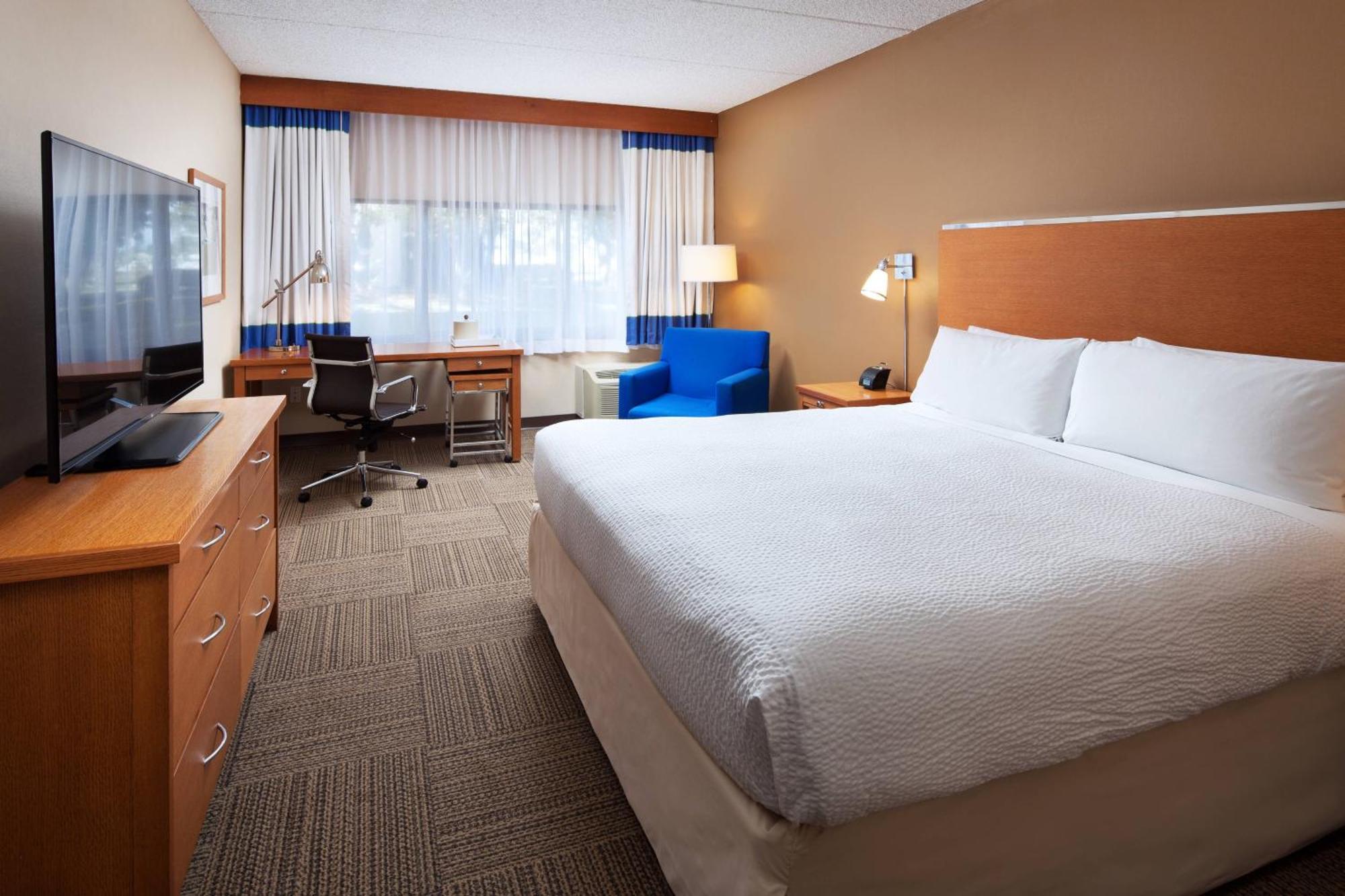 Four Points By Sheraton San Diego Exterior photo