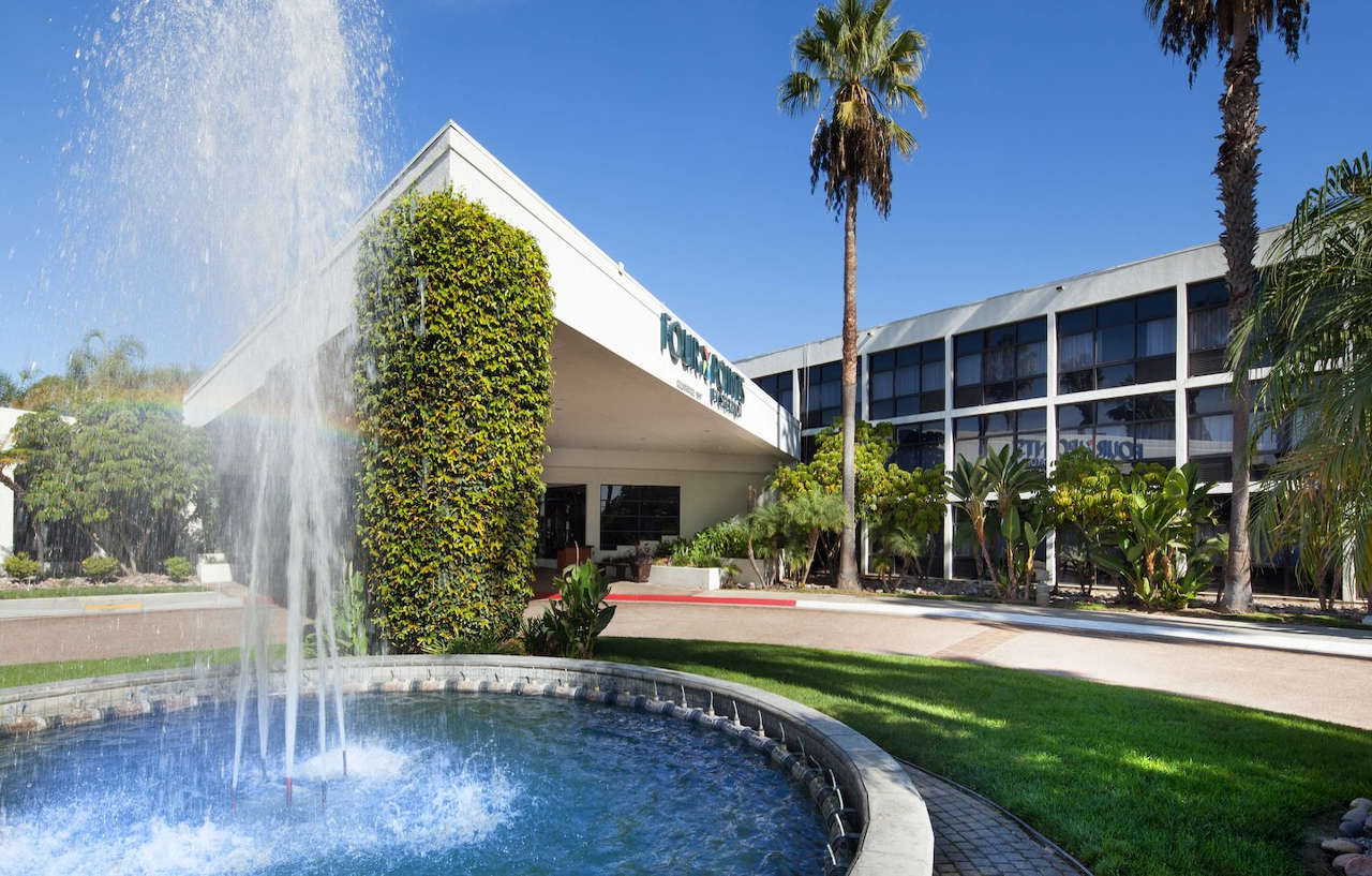 Four Points By Sheraton San Diego Exterior photo